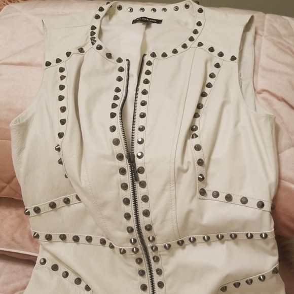 White genuine leather studded bebe dress - Picture 2 of 4